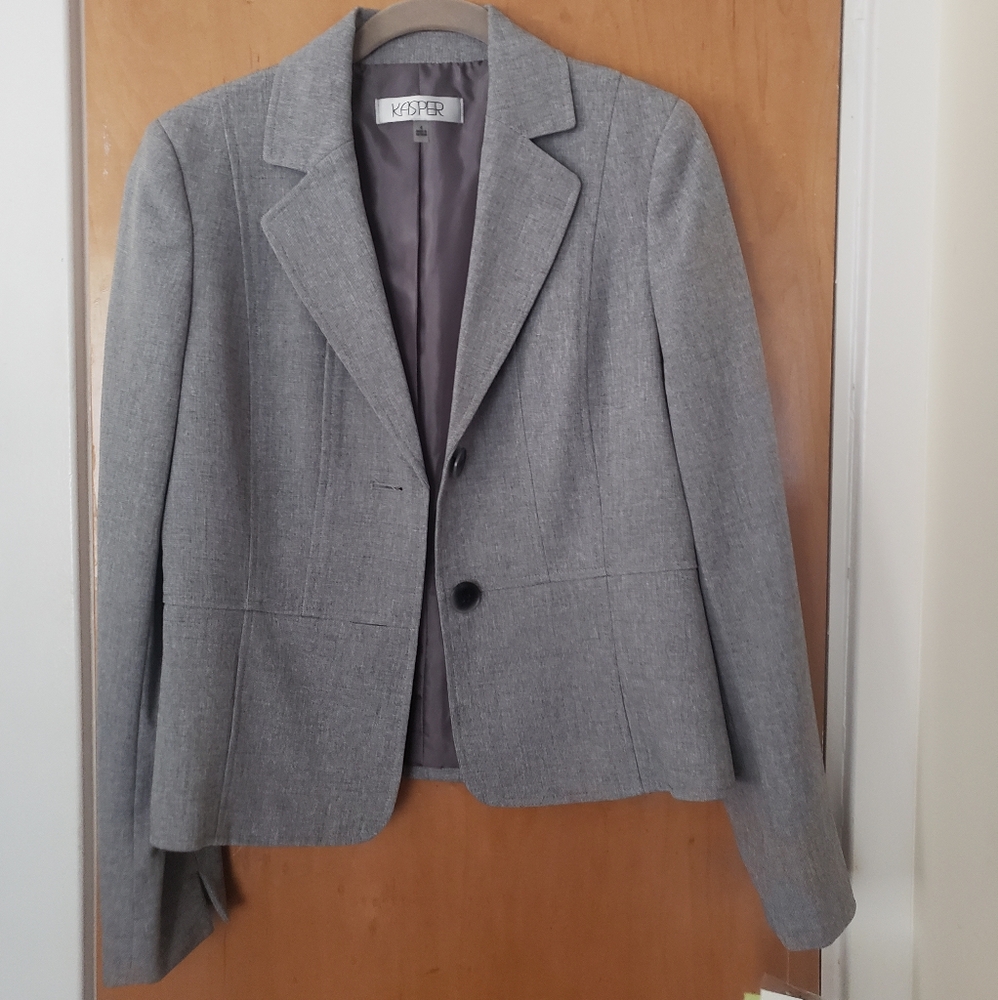 New grey Kasper blazer